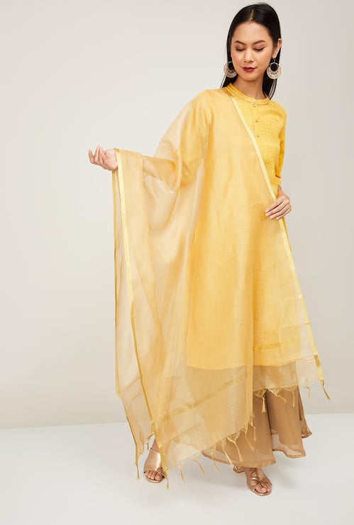 MELANGE Women Solid Tassel Detailed Dupatta