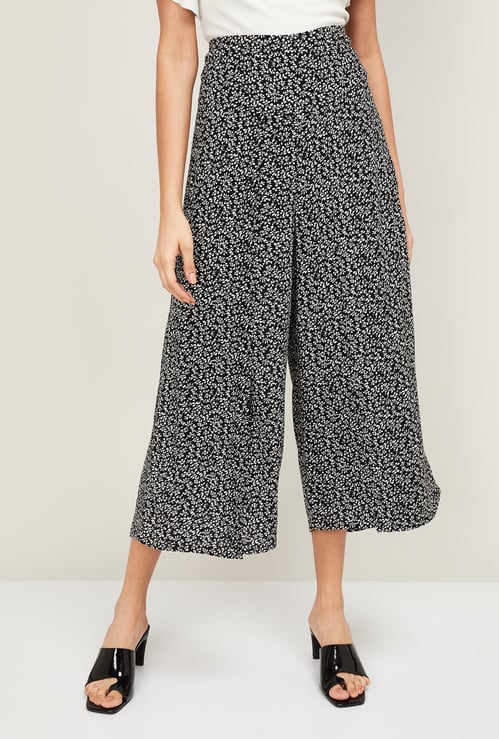 CODE Women Printed Elasticated Culottes