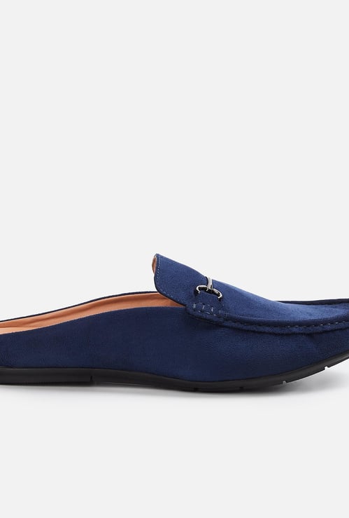 CODE Men Solid Loafer Mules