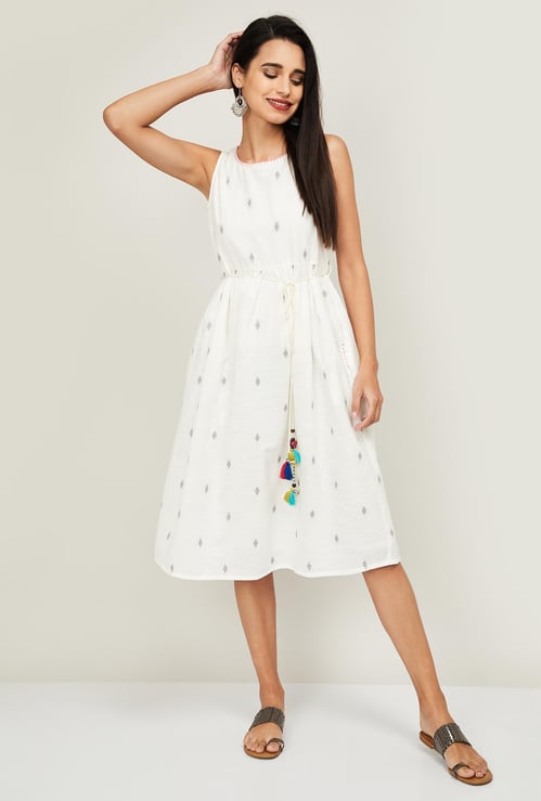 COLOUR ME Women Embroidered Ethnic A-Line Dress
