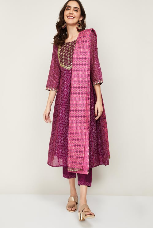 MELANGE Women Printed A-Line Kurta with Straight Pants and Dupatta