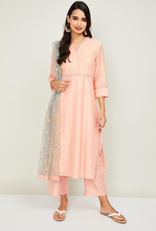 MELANGE Women Embroidered Kurta Set with Pants And Dupatta