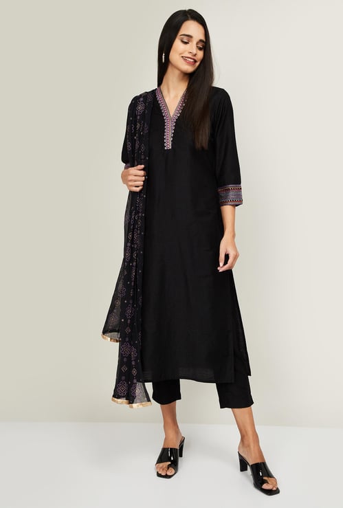 MELANGE Women Printed Kurta with Straight Pants and Dupatta