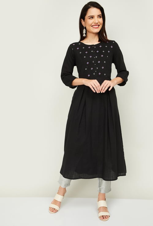 MELANGE Women Embroidered A-Line Kurta