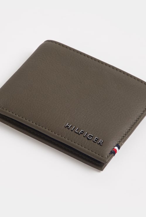 TOMMY HILFIGER Men Textured Leather Wallet