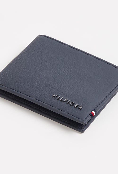 TOMMY HILFIGER Men Textured Leather Wallet