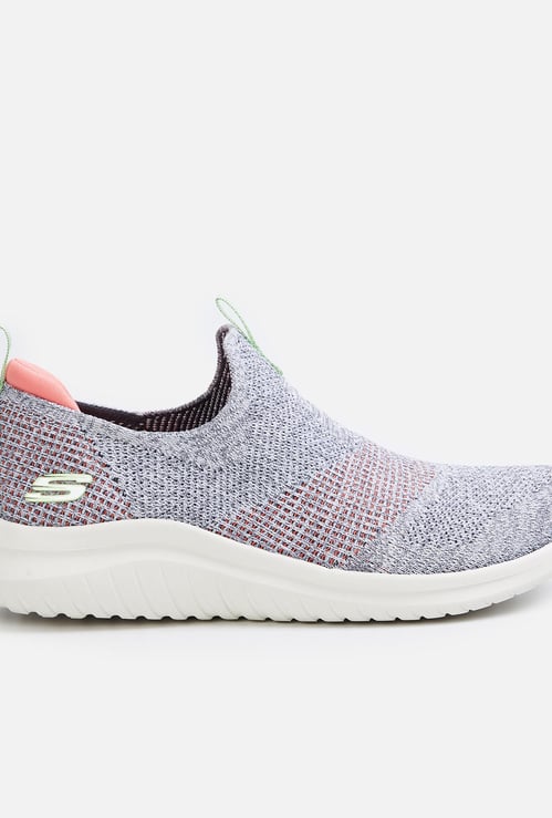 SKECHERS Women Textured Walking Shoes