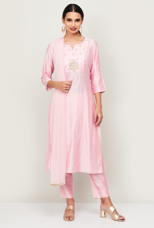 MELANGE Women Embroidered Kurta with Solid Palazzos and Dupatta