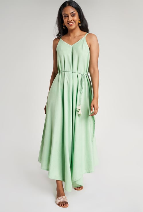 GLOBAL DESI Women Solid V-Neck Maxi Dress