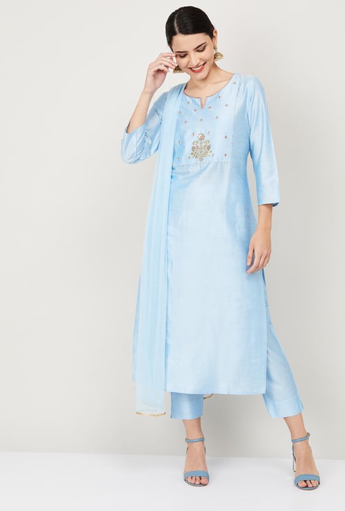 MELANGE Women Embroidered Kurta with Solid Straight Pants and Dupatta