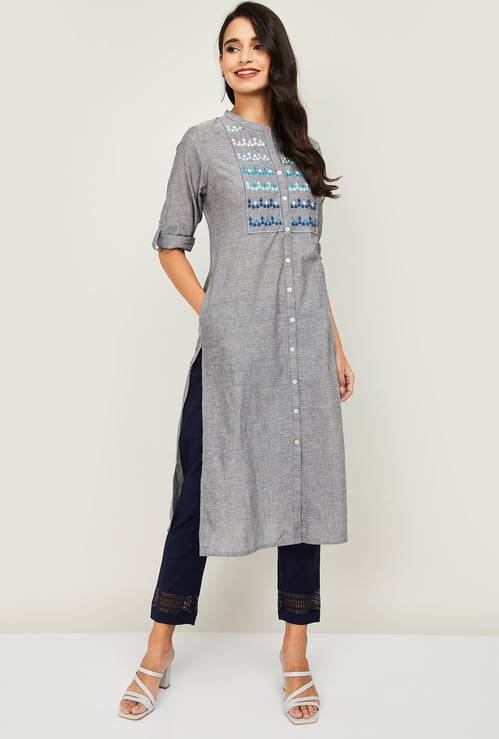 MELANGE Women Embroidered Kurta with Straight Pants