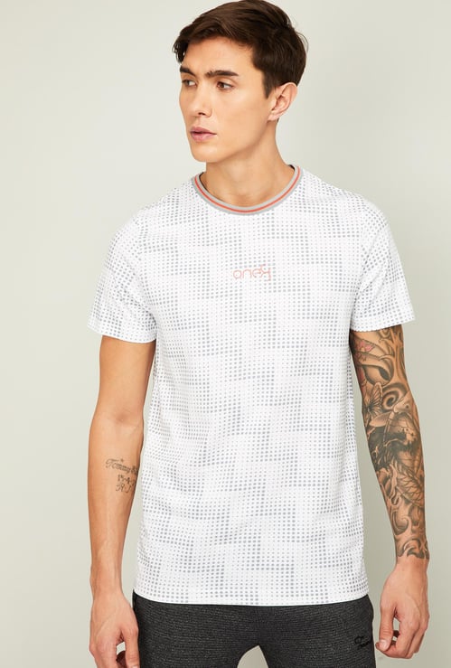 PUMA Men Printed Regular Fit Crew Neck T-shirt