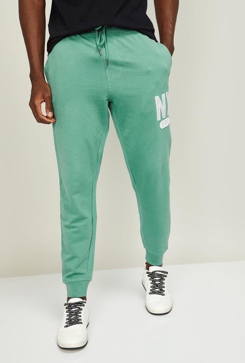 AEROPOSTALE Men Printed Drawstring Waist Joggers