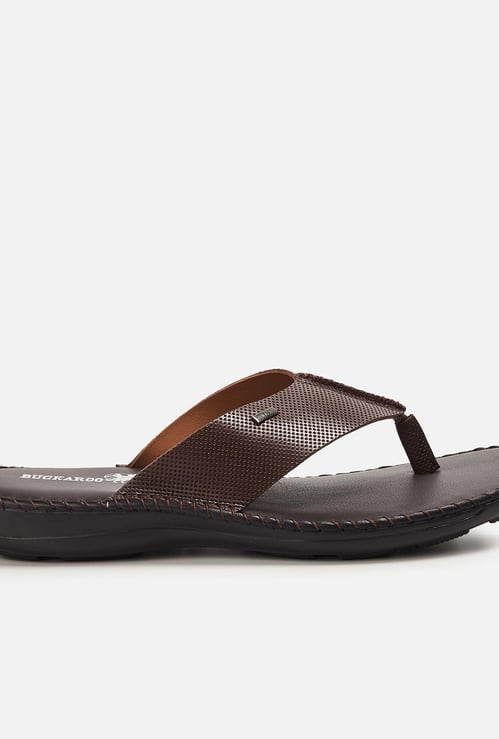 BUCKAROO Men Textured Sandals