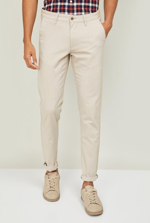 VH SPORTS Men Solid Slim Tapered Casual Trousers
