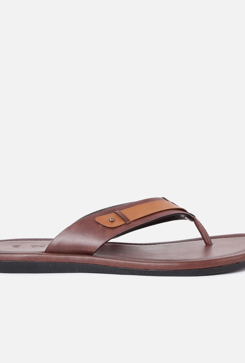 CODE Men Solid Slippers