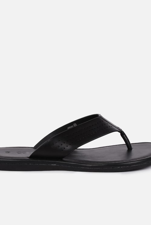 CODE Men Solid Slippers