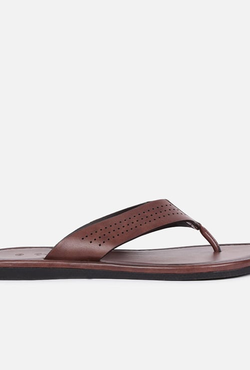 CODE Men Solid Slippers