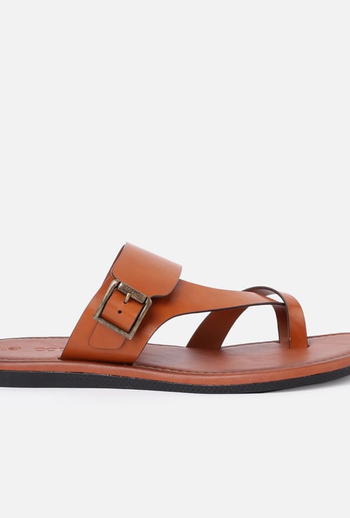 CODE Men Solid Sandals