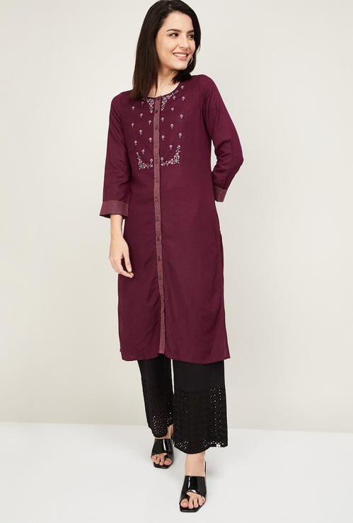 GLOBAL DESI Women Embroidered Straight Kurta
