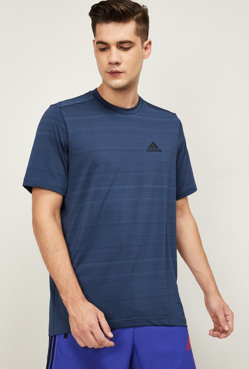 ADIDAS Men Textured Crew Neck Sports T-shirt