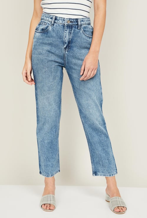 AND Women Stonewashed Cropped Jeans