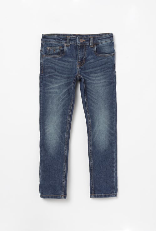 INDIAN TERRAIN Boys Medium-Washed Regular Fit Jeans
