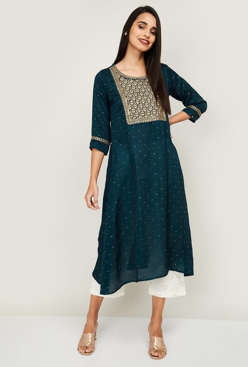 SPAN Women Embroidered Three-Quarter Sleeves Straight Kurta