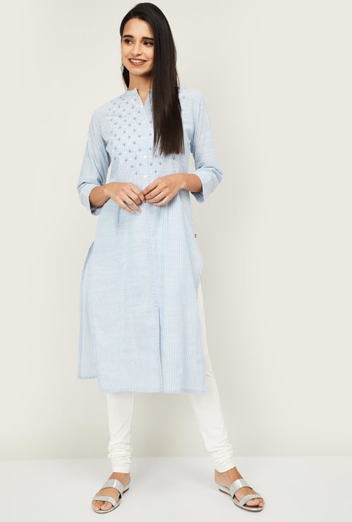 SPAN Women Striped Straight Kurta with Embroidery