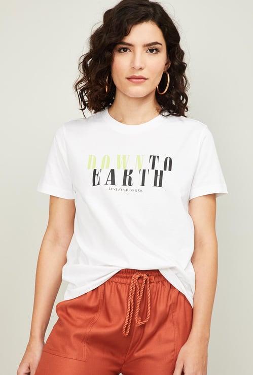 LEVI'S Women Typographic Print Round Neck T-shirt