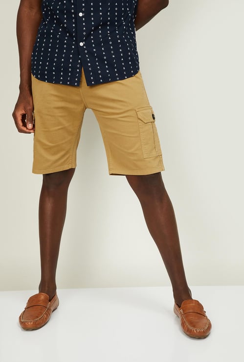 STATUS QUO Men Solid Cargo Shorts