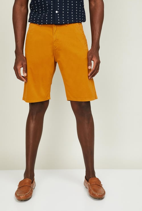 STATUS QUO Men Solid Regular Fit Woven Shorts