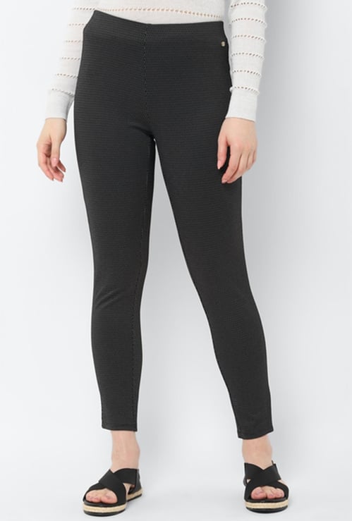 ALLEN SOLLY Women Solid Jeggings