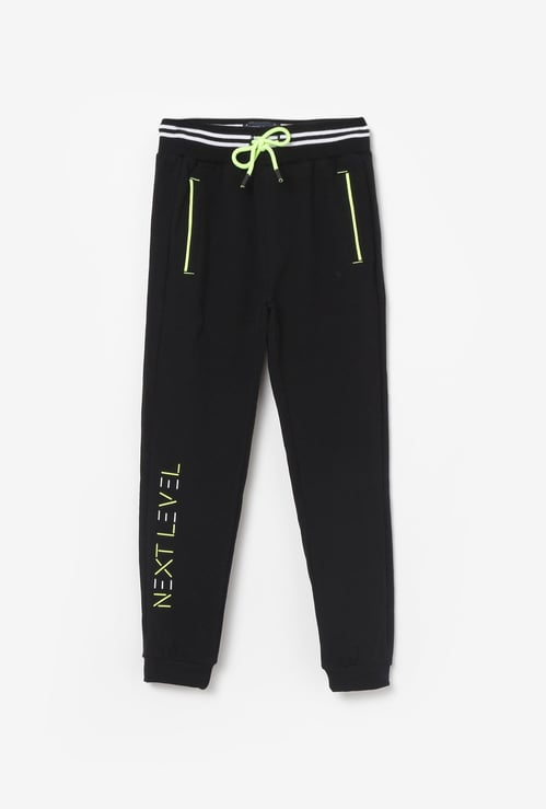 INDIAN TERRAIN Boys Printed Drawstring Waist Joggers