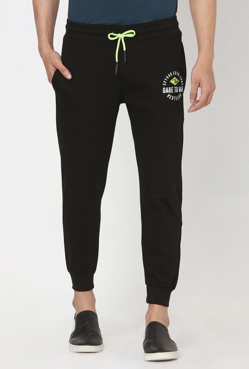 SPYKAR Men Printed Slim Fit Drawstring Waist Joggers