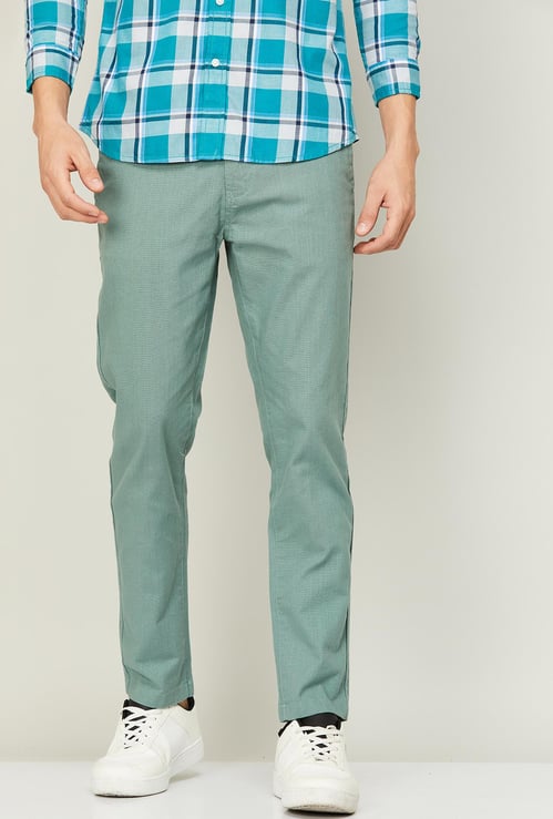 FAME FOREVER Solid Slim Tapered Trousers