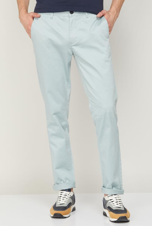 FAME FOREVER Solid Slim Tapered Chinos
