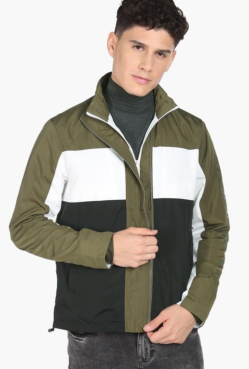 U.S. POLO ASSN. Men Colourblocked Regular Fit Sweatshirt