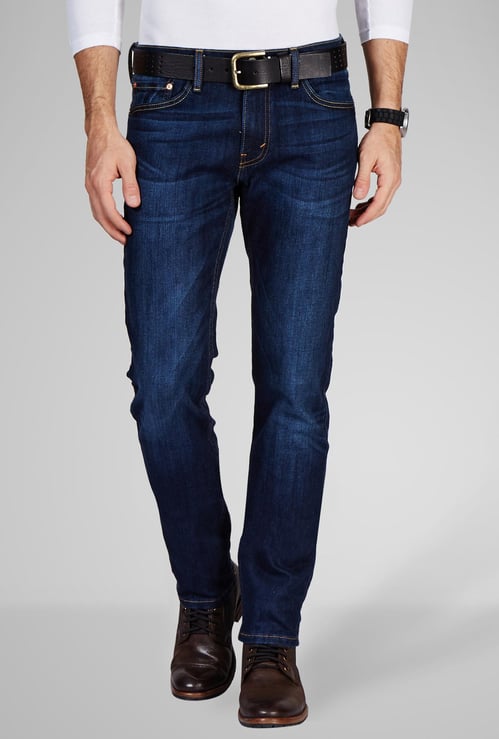 LEVI'S Slim Fit Low Waist Jeans