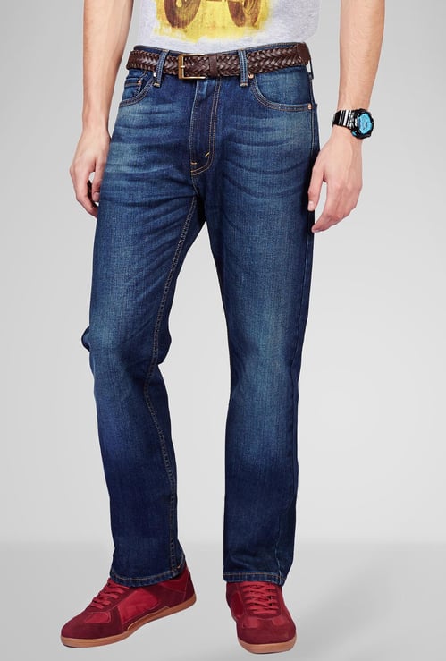 LEVI'S Regular Fit Dark Washed Jeans