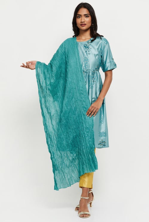 Women Solid Crushed Dupatta 