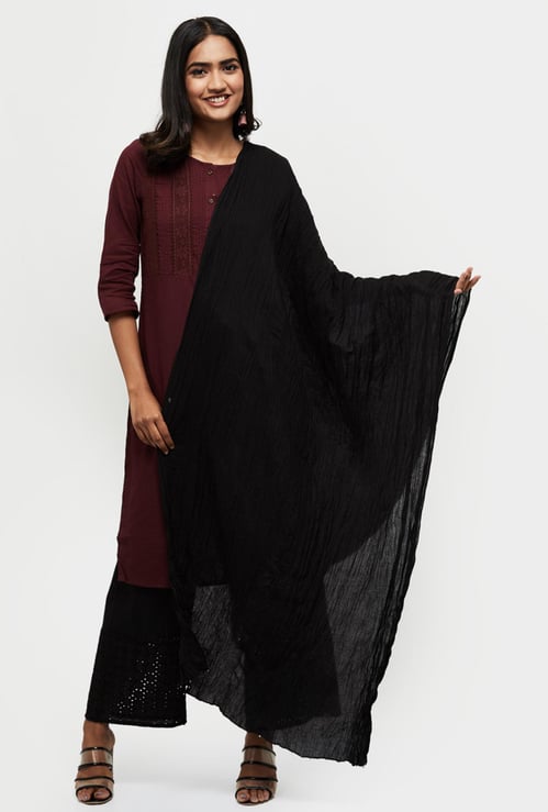 Women Crushed Dupatta