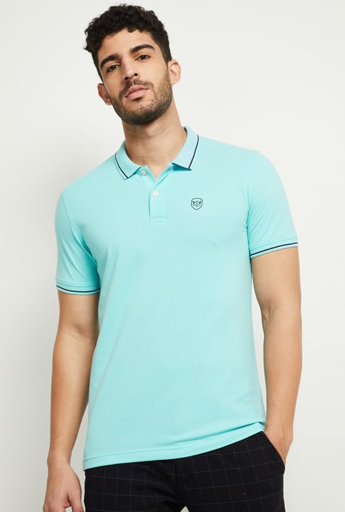 Men Solid Slim Fit Polo