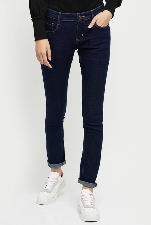 Women Solid Skinny Fit Jeans