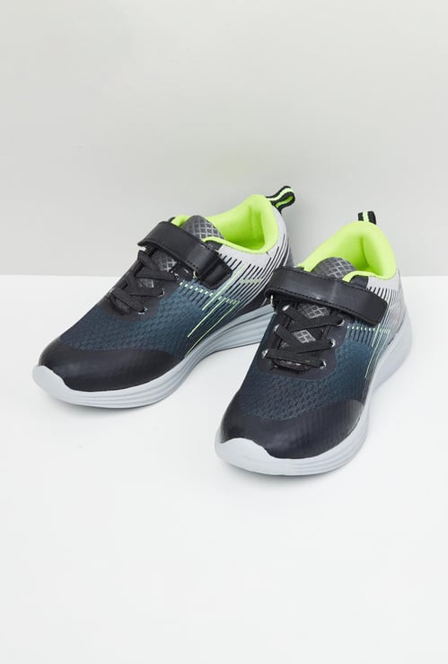 Boys Colourblocked Sports Shoes