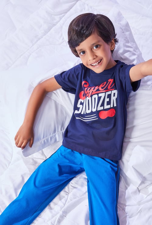 Boys Printed Crew Neck T-shirt with Striped Pyjamas 