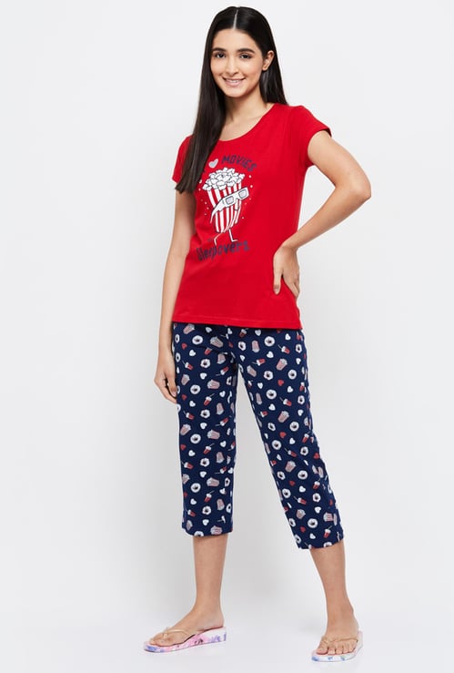 Women Printed T-shirt with Drawstring Waist Capris