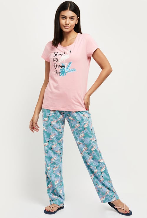 Women Printed Round Neck T-shirt with Elasticated Pyjamas 