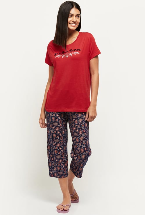 Women Printed Lounge T-shirt with Capris 