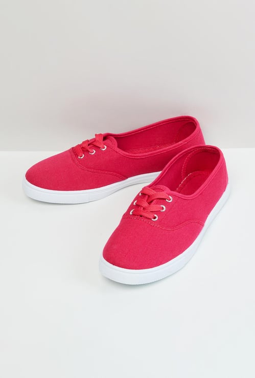 Women Solid Slip-On Shoes